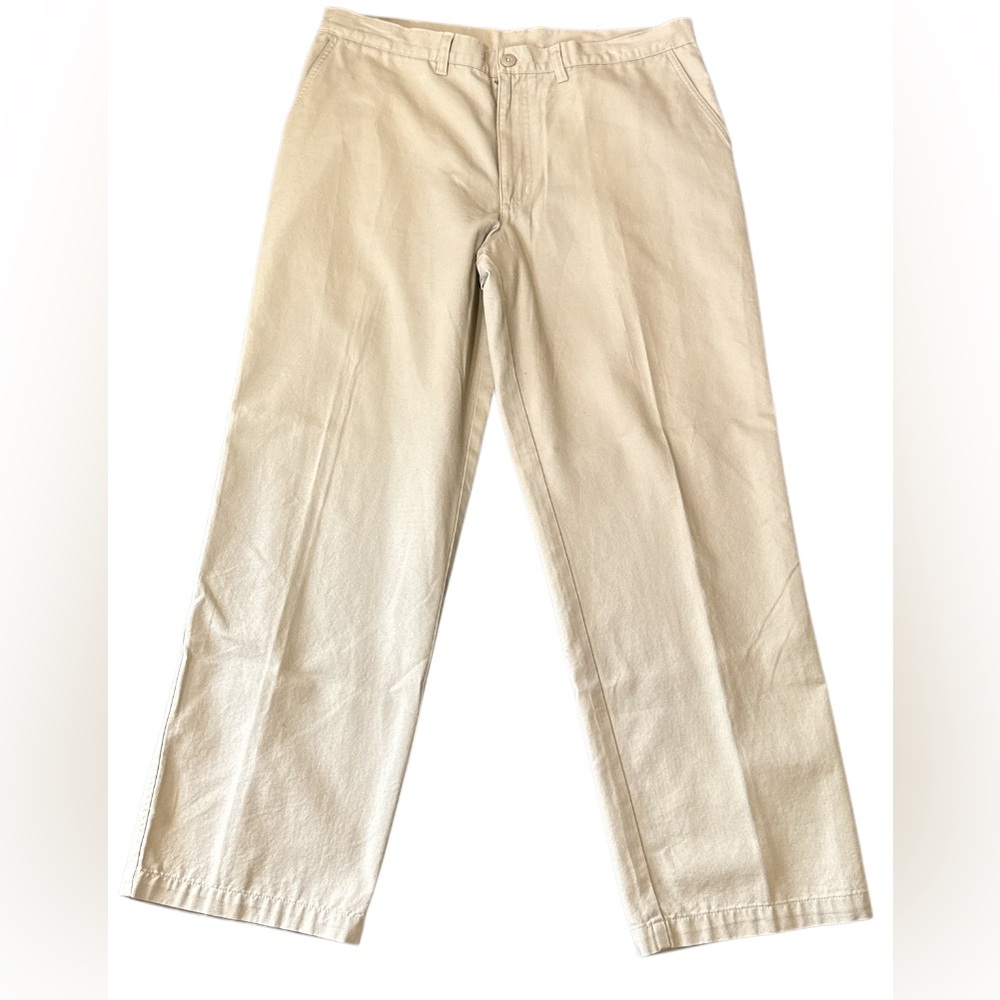 Patagonia men’s Khaki Chinos with Durable Comfort